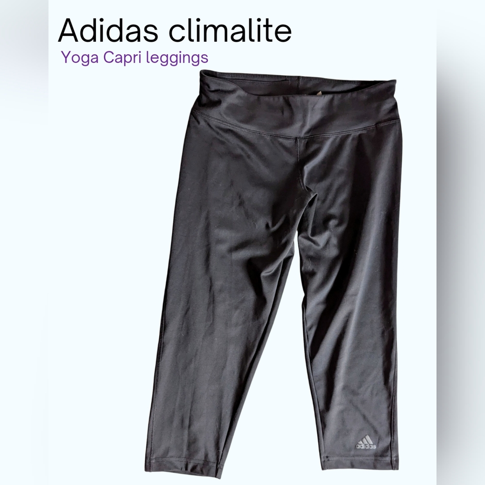 Adidas climalite size Med ladies capri style yoga leggings